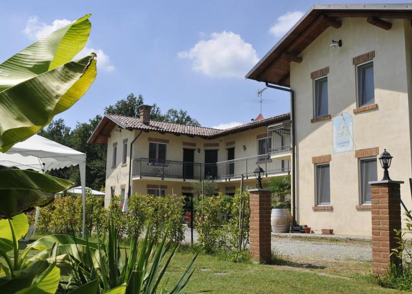Piedmont Montafia Exterior view