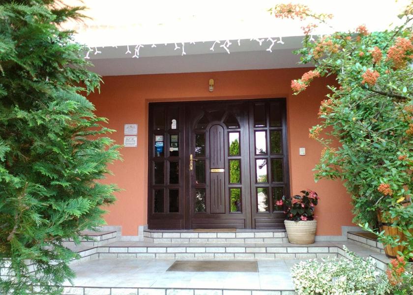 Heves County Eger Entrance