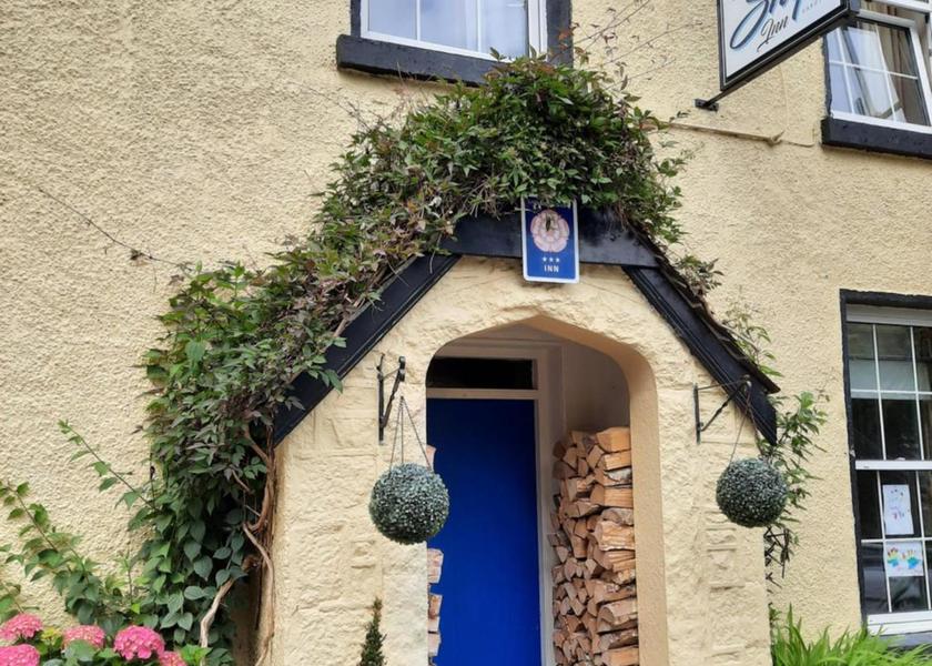 England Ulverston Entrance
