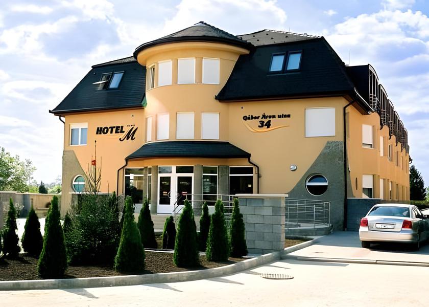 Hajdu-Bihar Hajduszoboszlo Exterior view