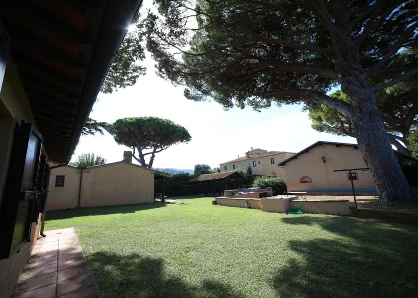 Tuscany Castagneto Carducci Exterior view