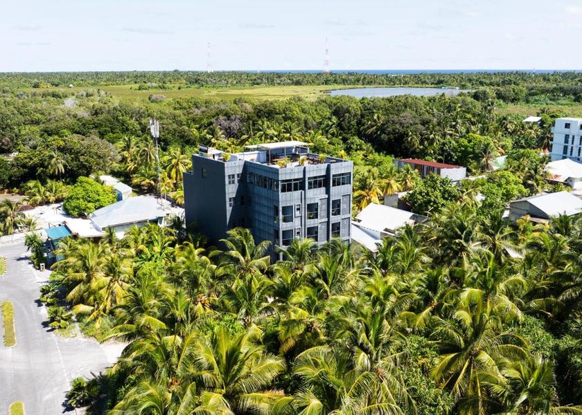 Gnaviyani Atoll Fuvahmulah Exterior view