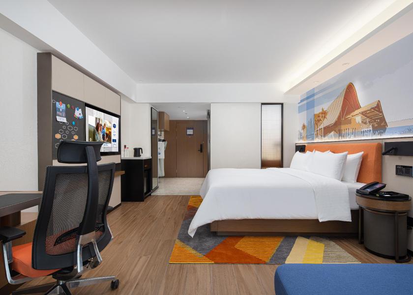 Hainan Haikou Comfort Queen Room