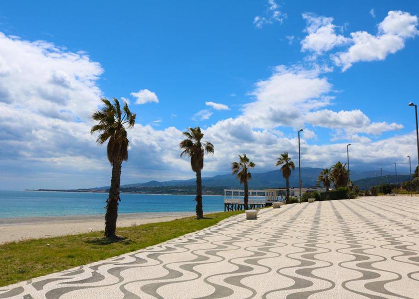 Calabria Montepaone Lido Surrounding environment