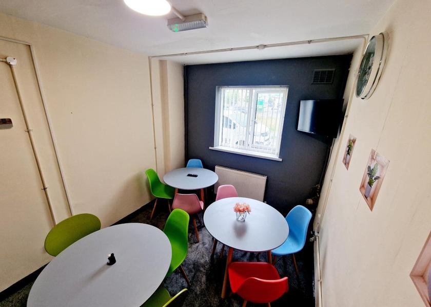 England Birkenhead Shared lounge/TV area