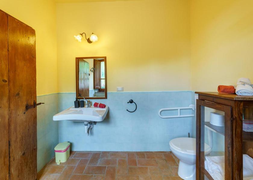 Umbria Valfabbrica Apartment - Ground Floor