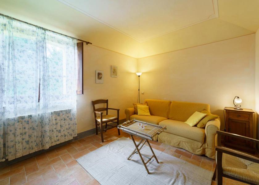Umbria Valfabbrica Apartment - Ground Floor