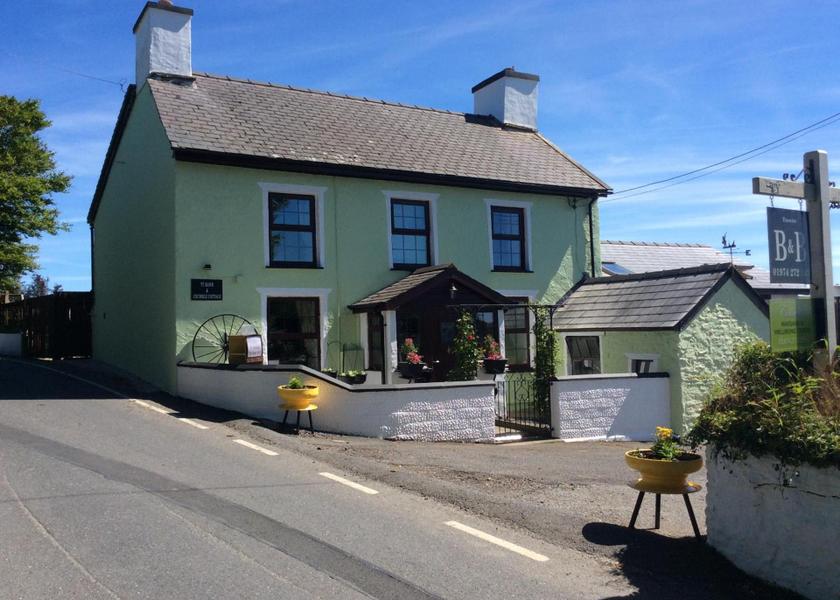 Wales Llanon Exterior view