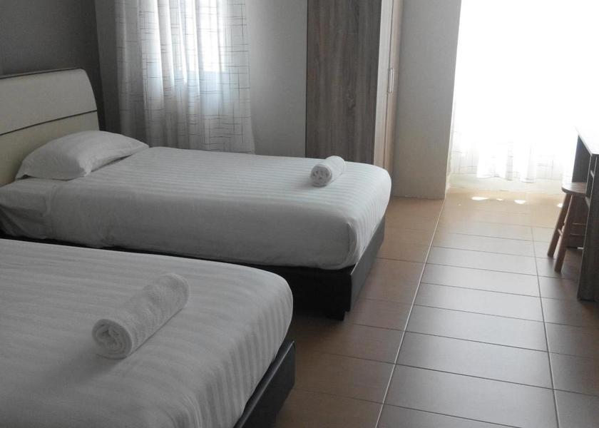 Kelantan Gua Musang Queen Room with Single Bed