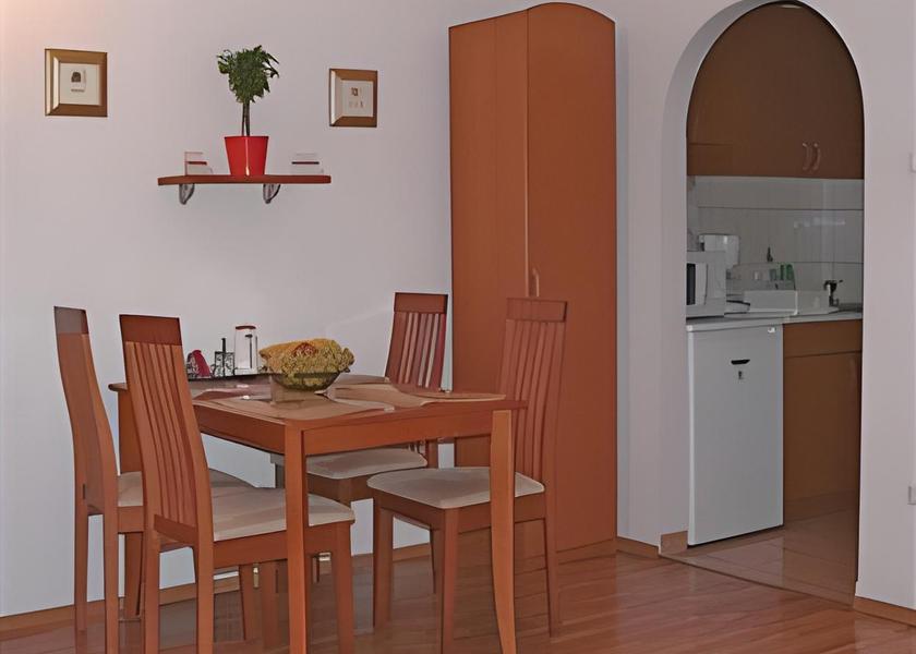  Budapest Interior view
