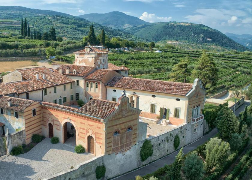 Veneto San Pietro in Cariano Exterior view