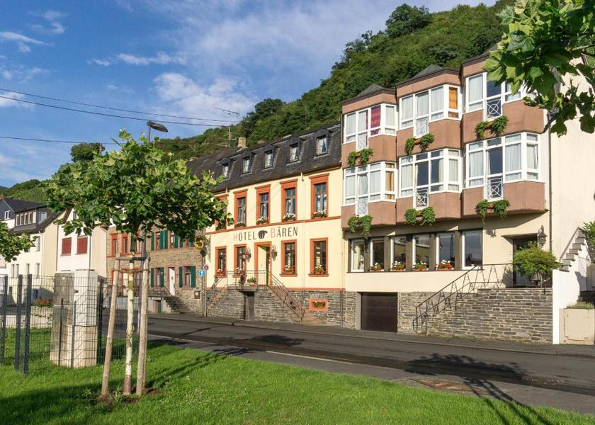 Rhineland-Palatinate Bernkastel-Kues Exterior view