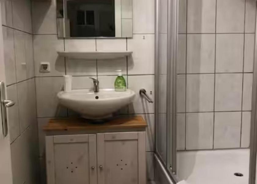 Bavaria Kempten 3 Triple Rooms with Shared Shower, Shared Bathroom and Shared Kitchen