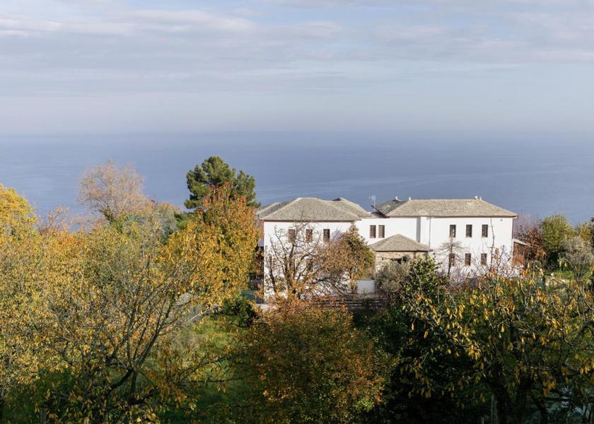 Thessaly Zagora-Mouresi Exterior view