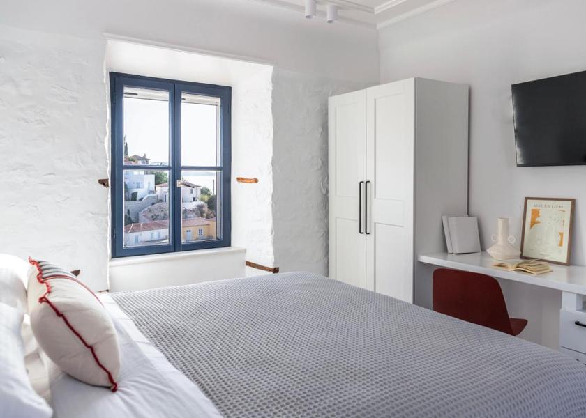 Attica Hydra Penthouse Apartment