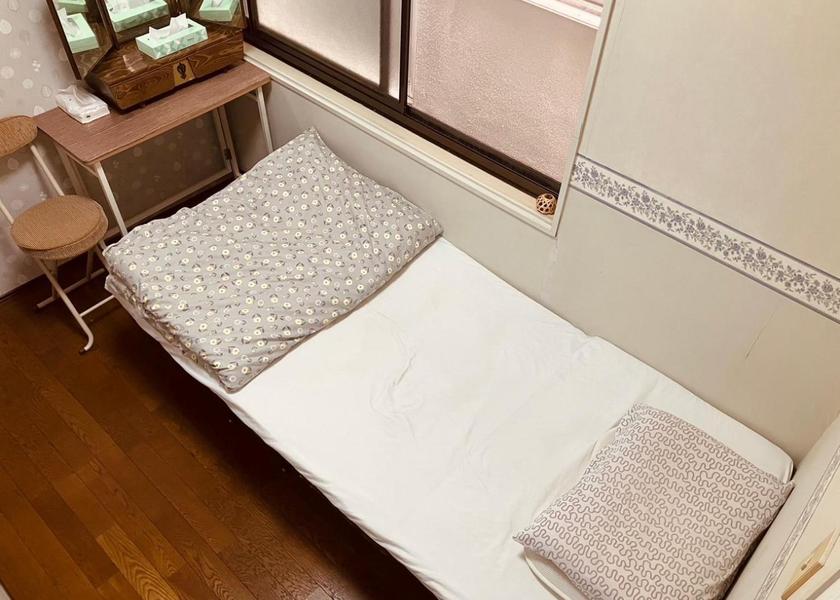 Osaka Toyonaka Single Room with Shared Shower and Toilet