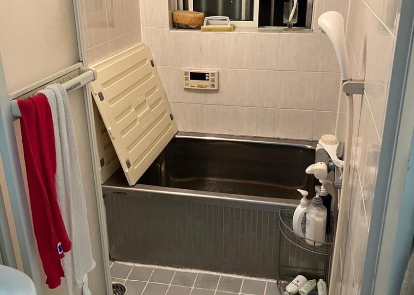Osaka Toyonaka Single Room with Shared Shower and Toilet