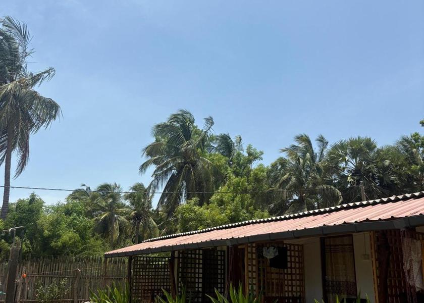 Eastern Province Nilaveli Hotel Exterior