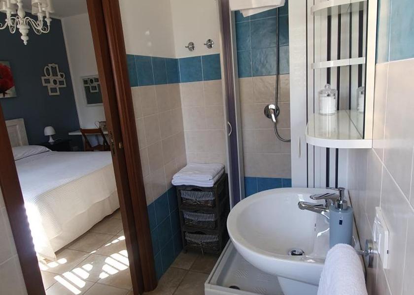 Sardinia Alghero Double Room with Private Bathroom