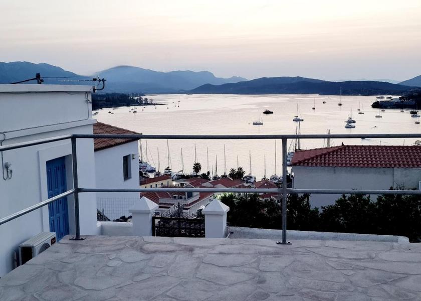 Attica Poros 