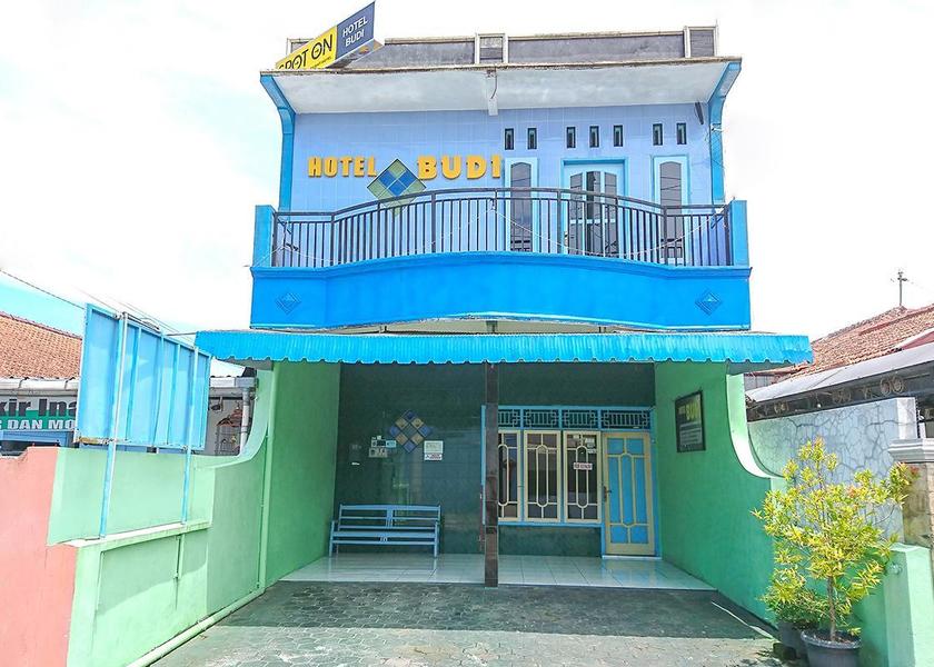 Central Java Purwokerto Exterior view