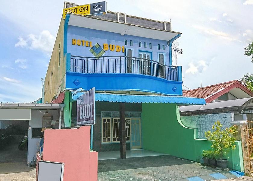 Central Java Purwokerto Exterior view
