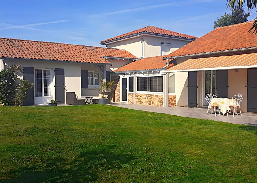 Nouvelle-Aquitaine Feytiat Exterior view