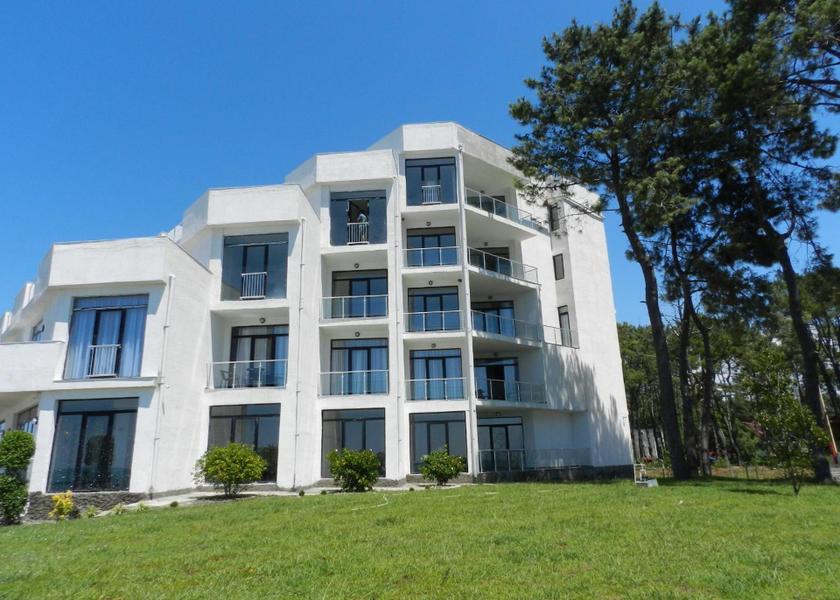 Guria Shekhvetili Exterior view