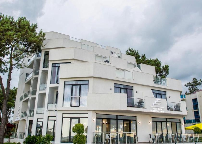 Guria Shekhvetili Exterior view