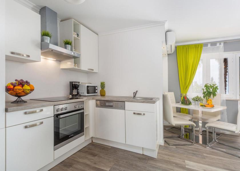 Primorje-Gorski Kotar Omisalj Kitchen