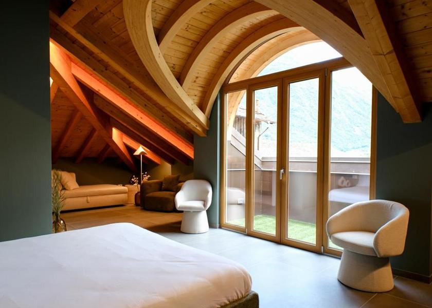 Lombardy Tirano Junior Suite with Mountain View