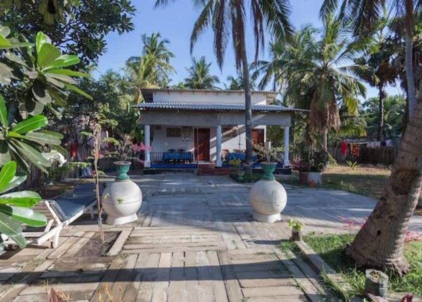 Eastern Province Nilaveli Hotel Exterior