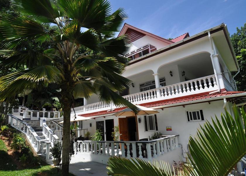  Mahé Island Balcony/terrace