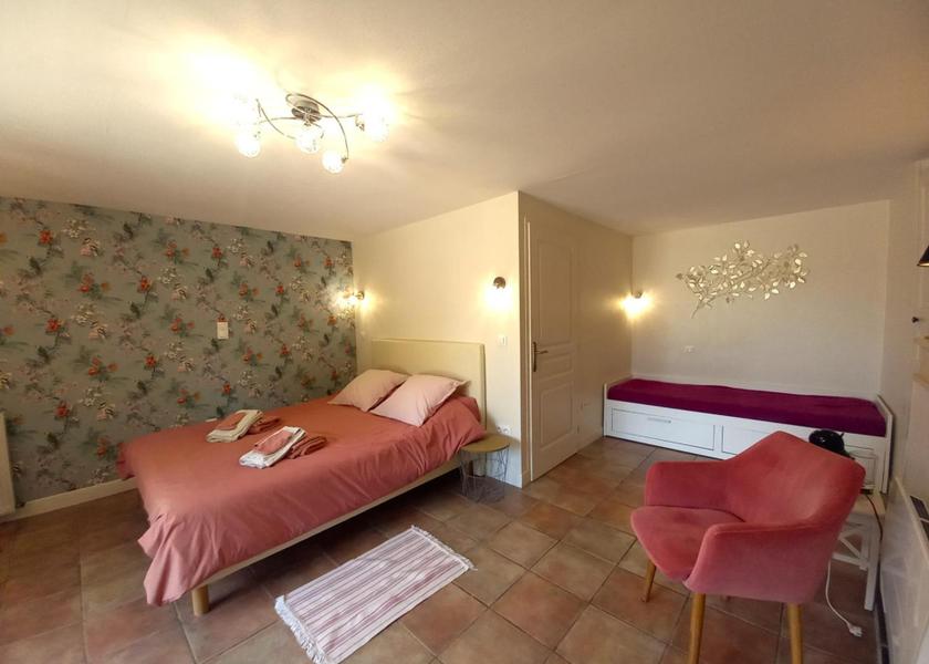 Nouvelle-Aquitaine Fossemagne Triple Room - Disability Access