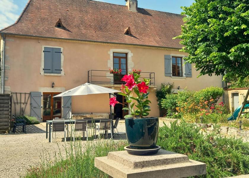 Nouvelle-Aquitaine Fossemagne Exterior view
