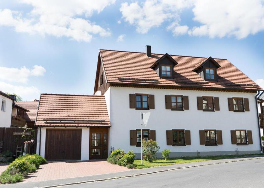 Bavaria Neualbenreuth Exterior view