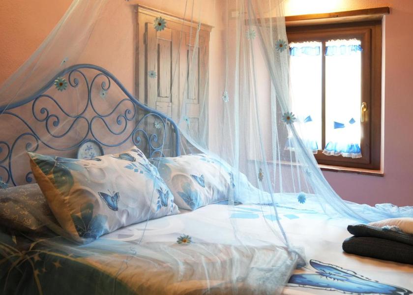 Tuscany San Marcello Piteglio Double Room with Private Bathroom