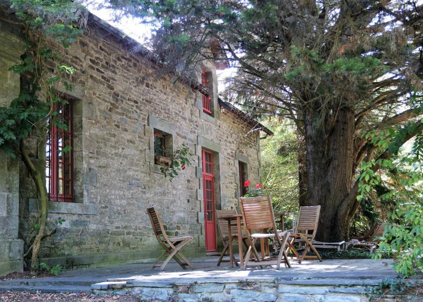 Brittany Sixt-sur-Aff 