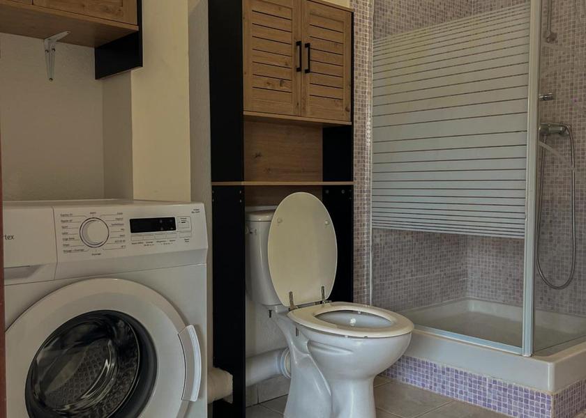 Arrondissement of Cayenne Cayenne Bathroom