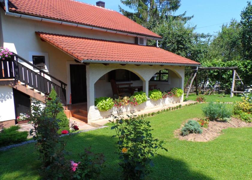 Karlovac Rakovica Garden