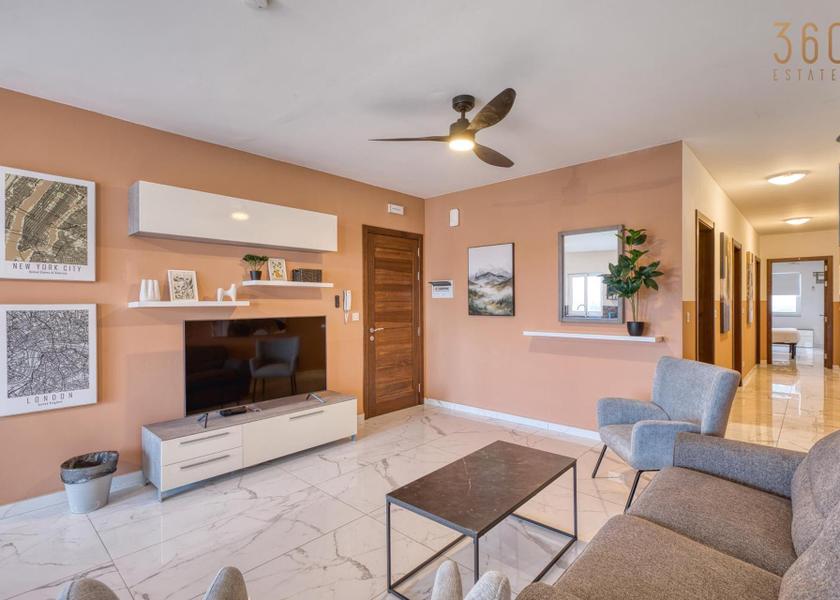 Northern Region Swieqi Shared lounge/TV area