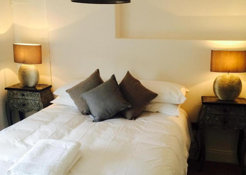 England Towcester Double Room with Private Bathroom