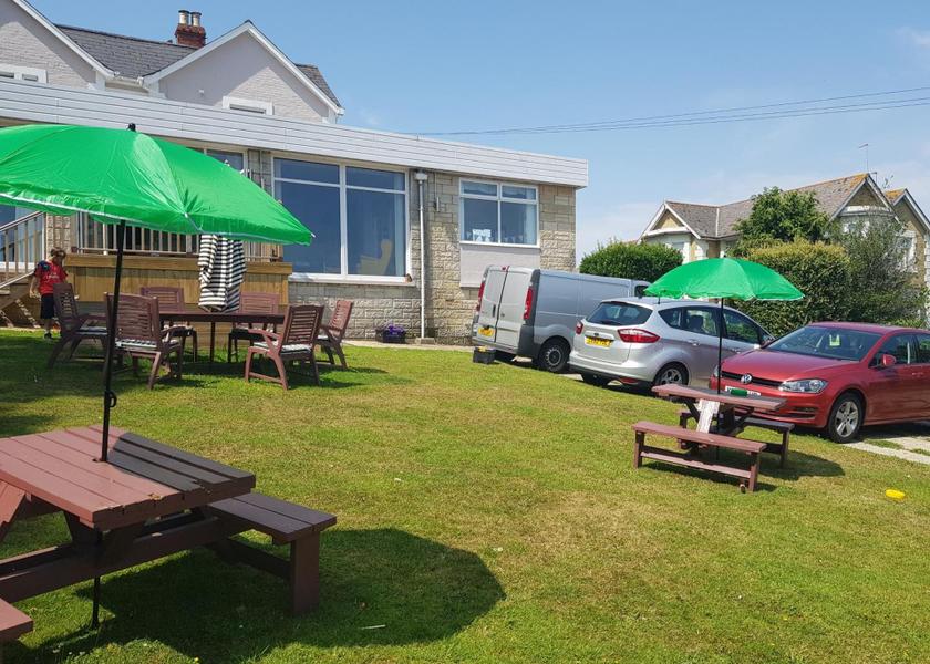 England Shanklin Exterior view