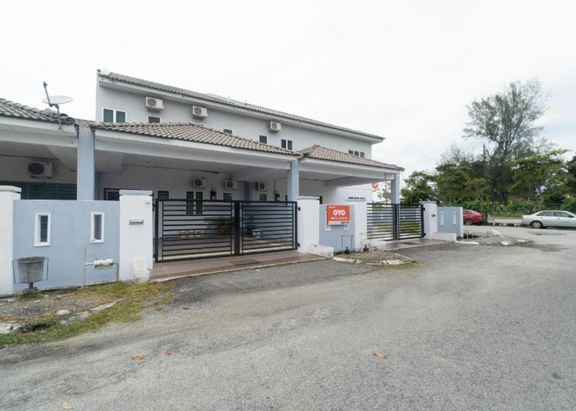 Perak Seri Manjung Surrounding environment