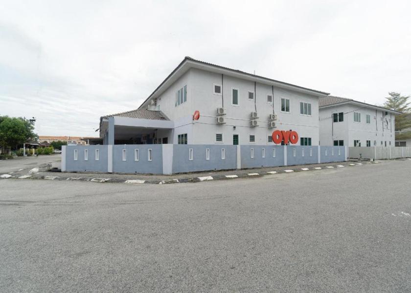 Perak Seri Manjung Surrounding environment