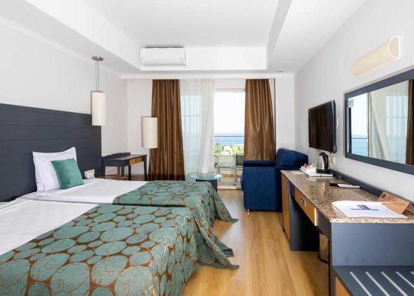 Aydin Kuşadası Double or Twin Room with Side Sea View