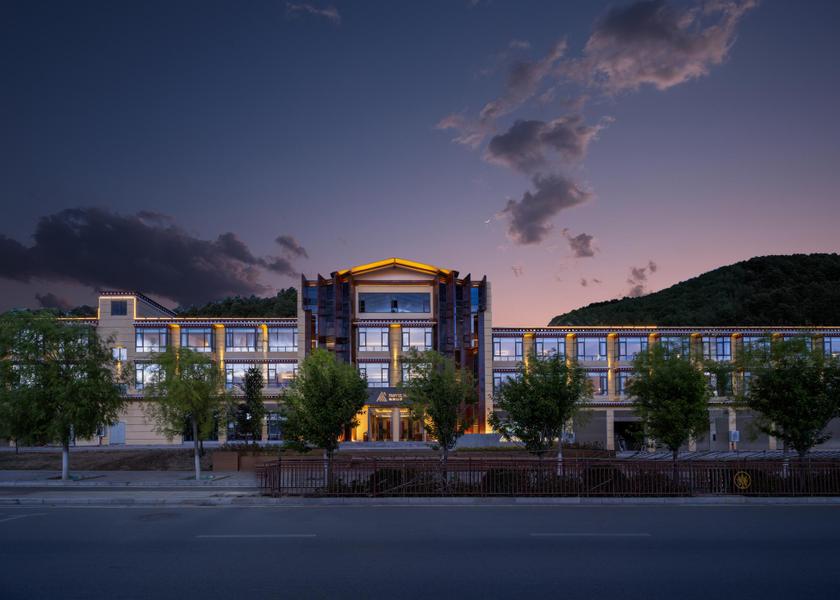 Yunnan Deqin Exterior view