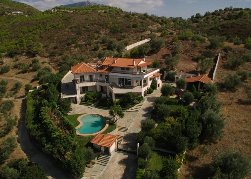 Peloponnese Region Loutraki-Agioi Theodoroi Exterior view