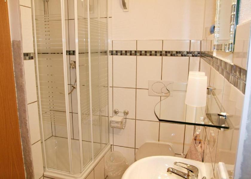 Bavaria Lam Shower