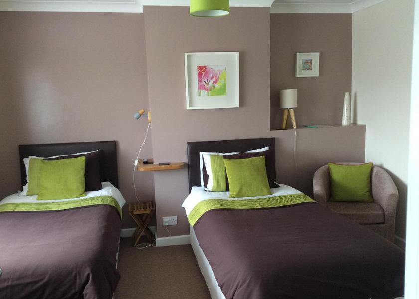 England Weston-super-Mare Twin Room-Ensuite with Shower